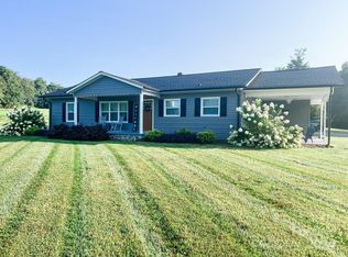 2400 Black Oak Ridge Rd, Taylorsville, NC 28681