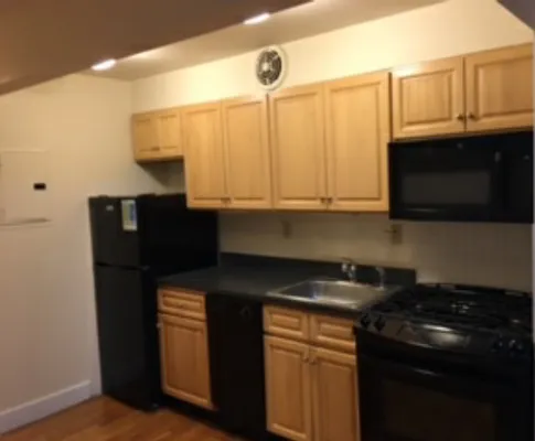 Rented by M.Woods & Associates | media 7