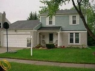 40268 Chatsworth Ct, Canton, MI 48188