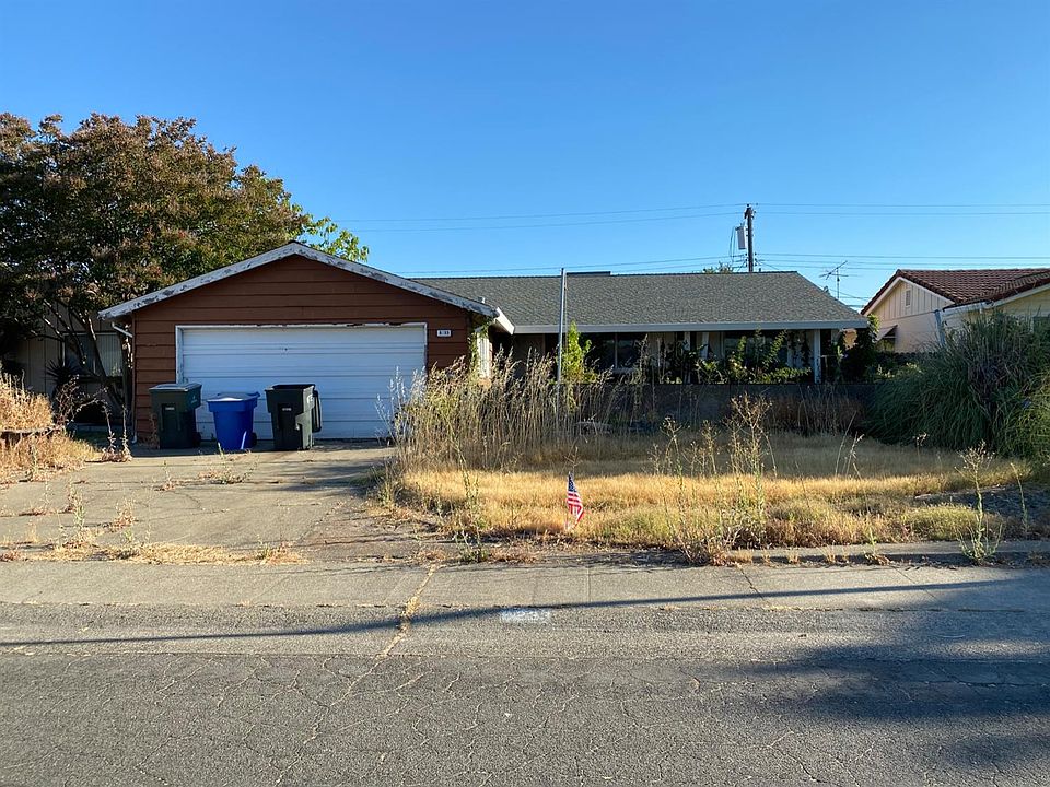 2nd image of 8233 Cedar Crest Way