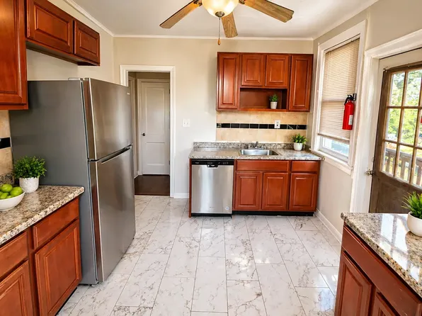 2183 Allen St #B, Rahway, NJ 07065