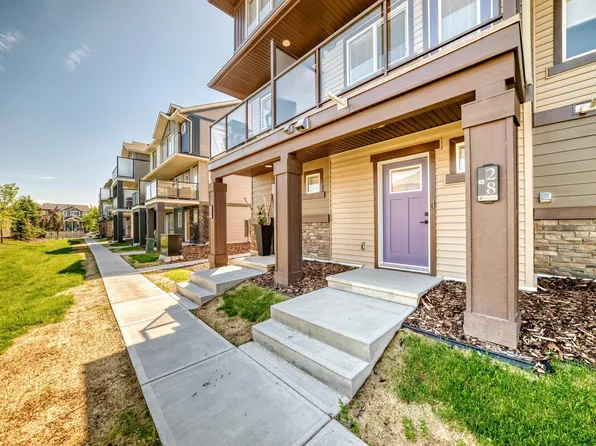 28-1530 Tamarack Blvd NW #28, Edmonton, AB T6T 2E3