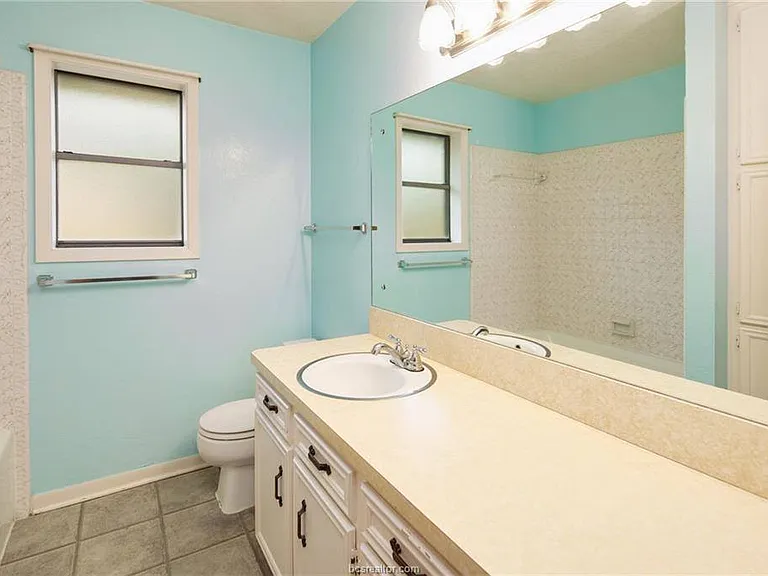 3508 Broad Oak Cir — Photo 18