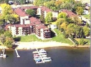 460 N Main St APT N406, Wauconda, IL 60084