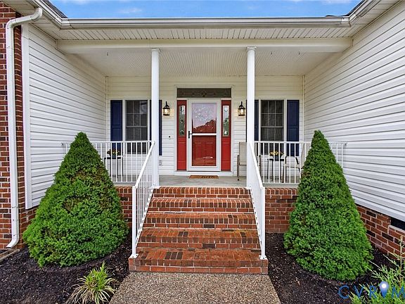 4th image of 1850 Jeter Rd