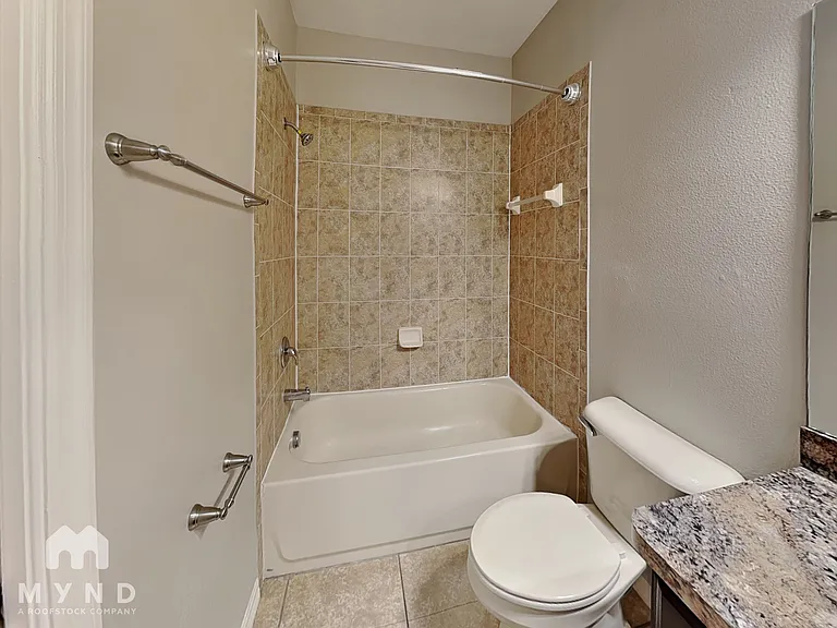 7951 Harbor Bridge Blvd — Photo 14