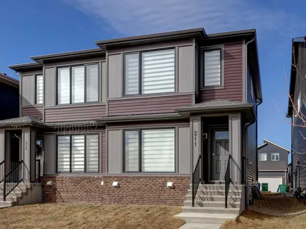 211 E Chinook Gate Blvd SW, Airdrie, AB T4B 5J4