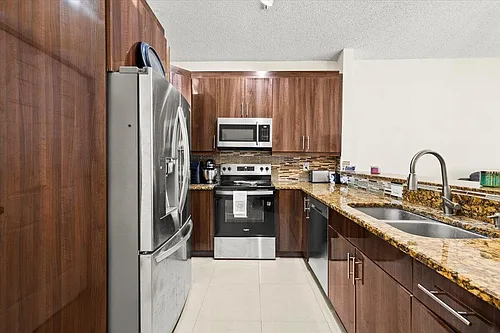 7705 Forest Green Ln Photo 1