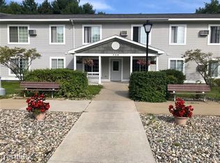 728 W Spruce St, Harrison, MI