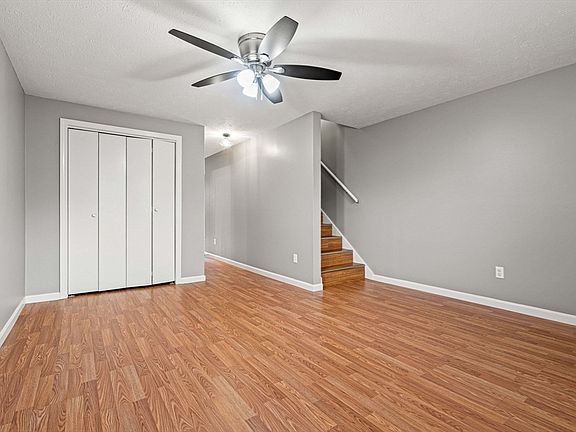 2nd image of 6 Grand Ave #6
