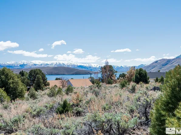 3466 Mark Twain Ave, Gardnerville, NV 89410