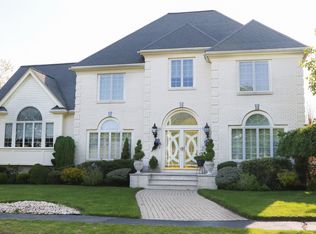 6 Blacksmith Way, Saugus, MA 01906