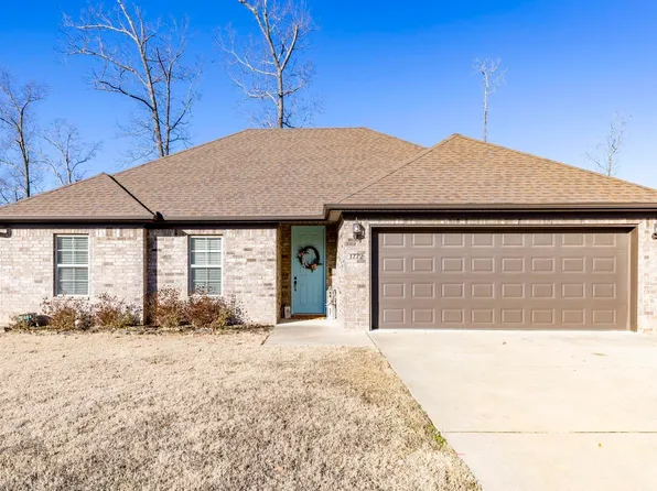 1772 Kenmore Dr, Benton, AR 72015