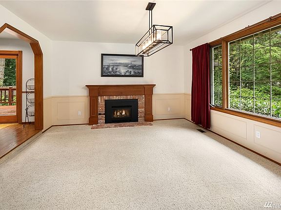 3rd image of 23711 NE 6th Ct
