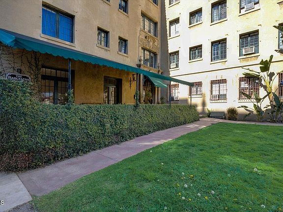 2nd image of 85 N Madison Ave Rm 27