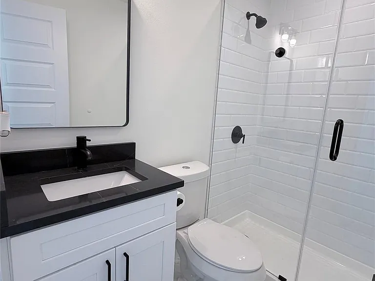 1417 Kramer Ln #2 — Photo 12