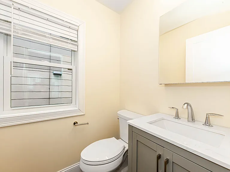 28 Albion St #1A — Photo 13