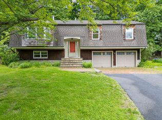 10 Karow Ct, Monsey, NY 10952