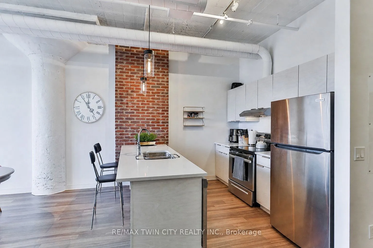 1 bed, $2,375 — Photo 1
