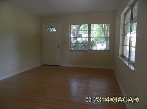 4th image of 1314 NE 32nd Ave