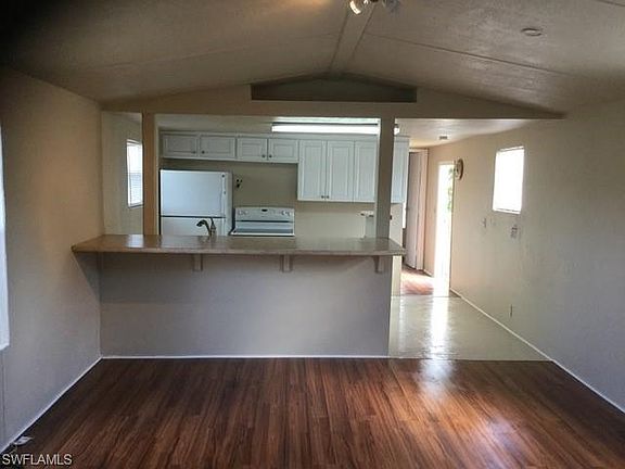 5th image of 8431 Barbie Ln
