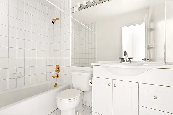 Rented by Compass | media 14