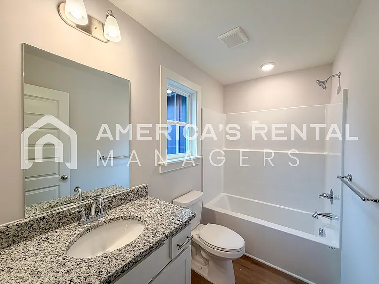 101 Townmoor Ln — Photo 44