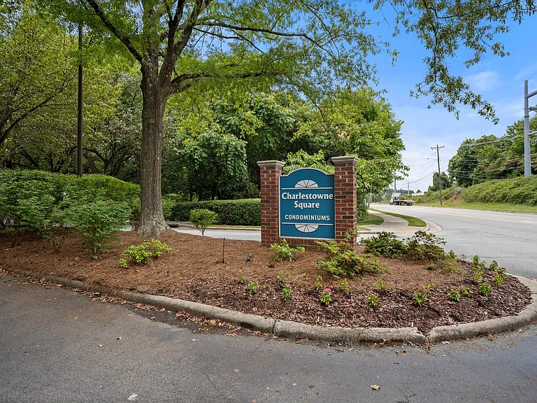 5659 Hornaday Rd #B — Photo 18