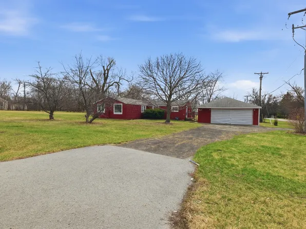 18301 Le Claire Ave, Country Club Hills, IL 60478