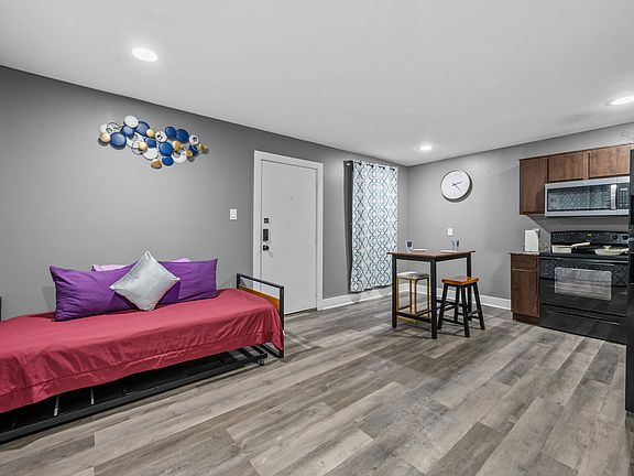 4th image of 3611 Murworth Dr APT 7