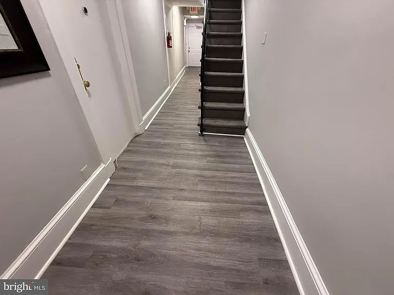 212 Warren St #3 — Photo 16