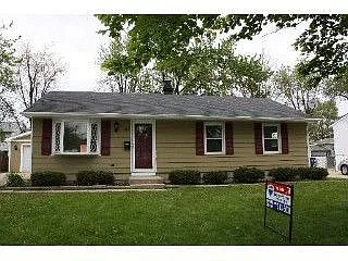312 Mark Ave photo 1