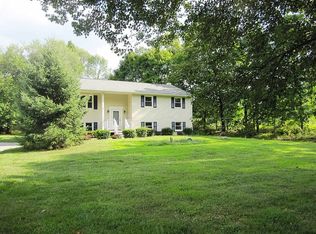 10 Hoagland Rd, Blairstown, NJ 07825