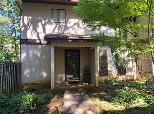 3952 Wendy Ln, Raleigh, NC 27606