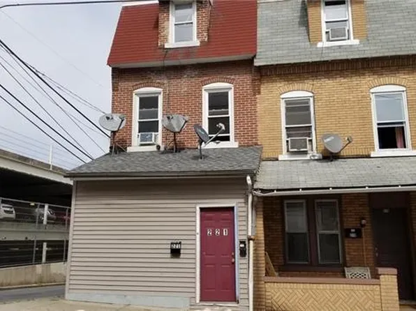 221 N Penn St, Allentown, PA 18102