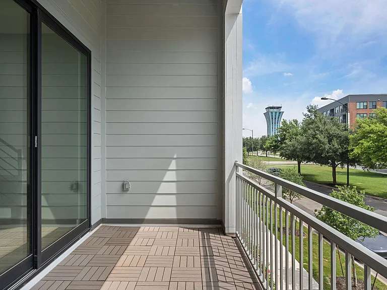 3810 Berkman Dr — Photo 17