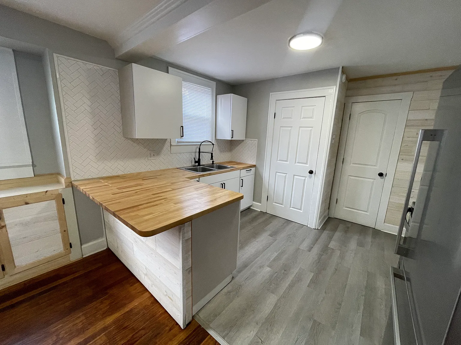 3 bed, 1.5 bath, 1780 sqft, $1,625 — Photo 2