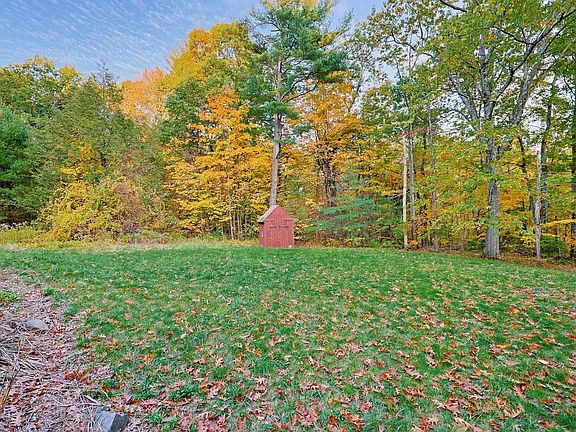 2nd image of 73 Justice Hill Rd
