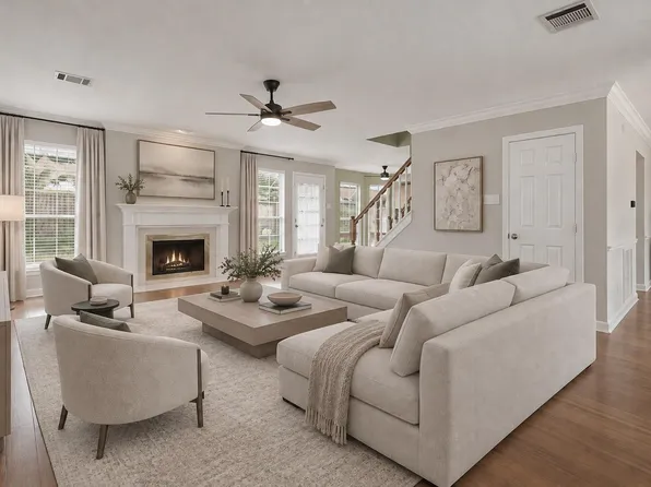7210 Hazel Cove Dr, Houston, TX 77095