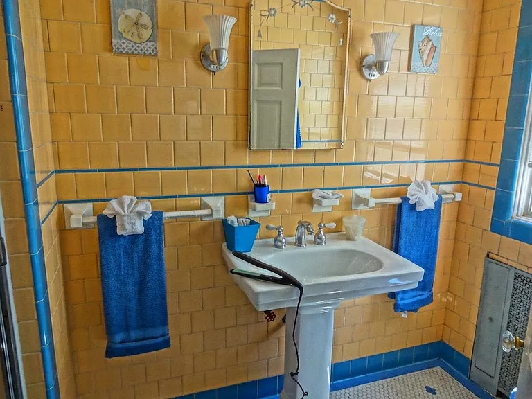 16 Mann Ave #2B — Photo 7