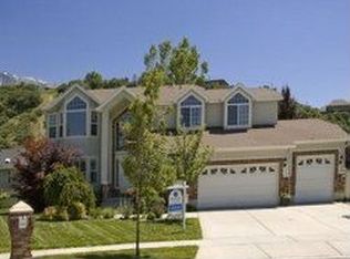 2828 E Falcon Way, Sandy, UT 84093