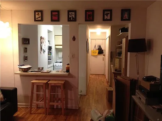 Rented by Pink Stone Realty LLC | media 27