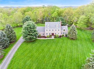 51 E Farm Ln, Ridgefield, CT 06877