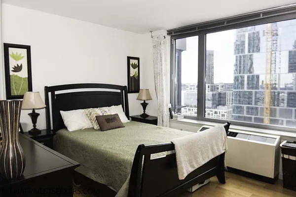 Rented by Nest Seekers International | media 22