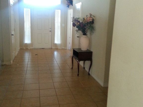 Another side of the entry way