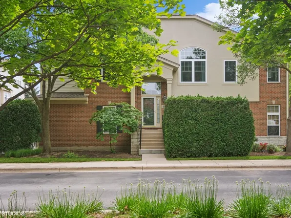 501 S Commons Ct #501, Deerfield, IL 60015