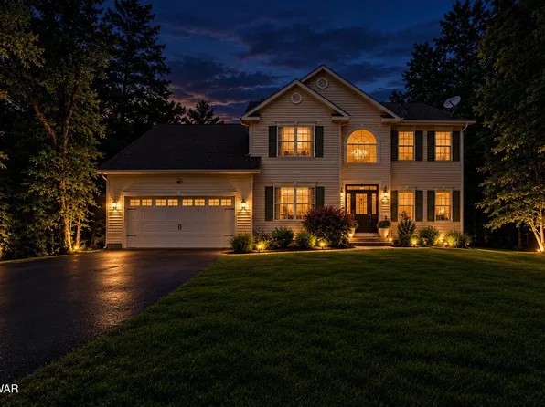 103 W Mulberry Dr, Milford, PA 18337