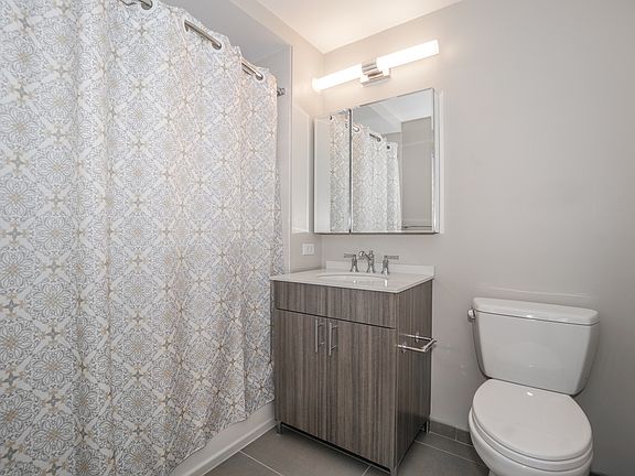 4th image of 178-02 Hillside Ave #4M