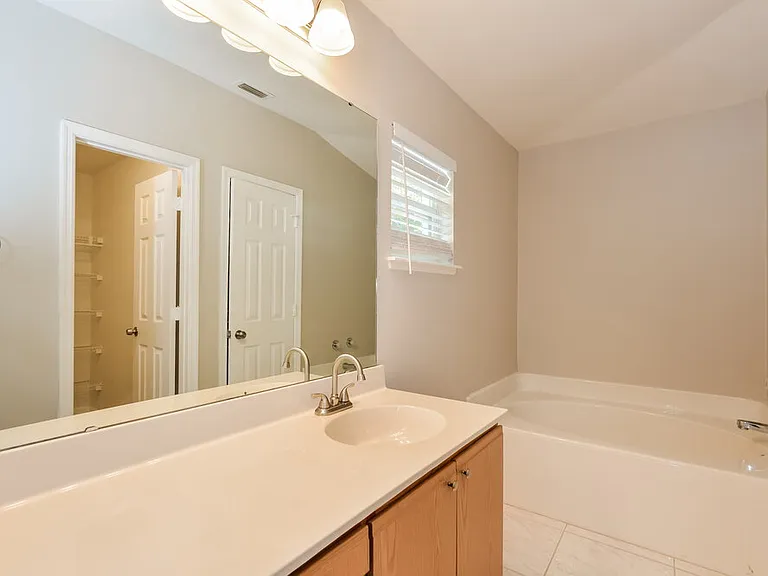 10113 Dean Chase Blvd — Photo 11