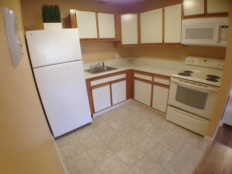 Newman Apartments of Waterbury, CT — Photo 17